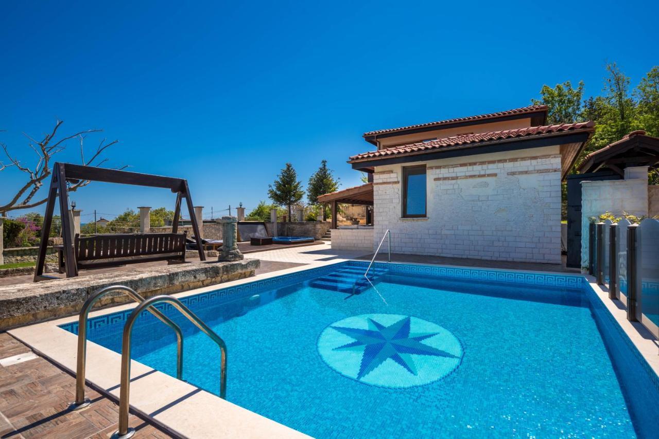 Villa Cook With Sea View - Heated Pool - At Balchik Luaran gambar